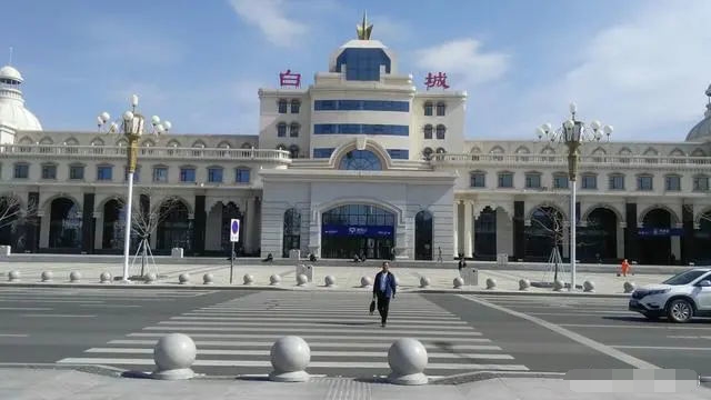 嘉興到白城物流專線-嘉興至白城貨運公司